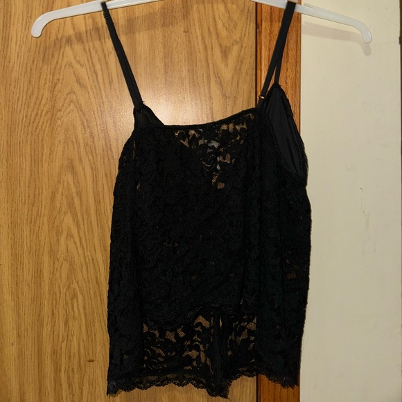 GARAGE LACE TOP - Picture 3 of 3